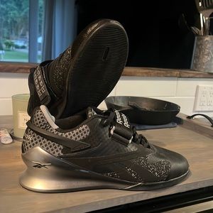 Men’s Reebok legacy lifters size 12 brand new